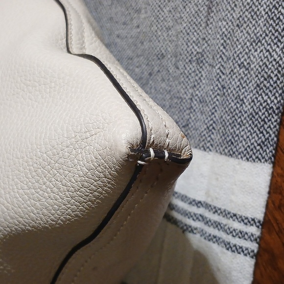 AUTHENTIC GUCCI PORTFOLIO CLUTCH HANDBAG PURSE LEATHER - Picture 8 of 16